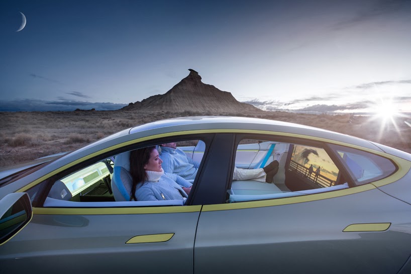 rinspeed-XchangE-autonomous-electric-car-is-a-living-room-on-wheels05